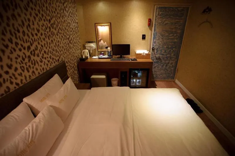 ***  Hotel Atti Chungmuro Seoul South Korea